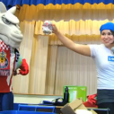 Chivas Fighter and Heal the Bay staff member Melissa Aguayo teach about recyling